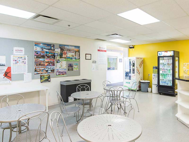 vanwest-college-small-vanwest-vancouver-6