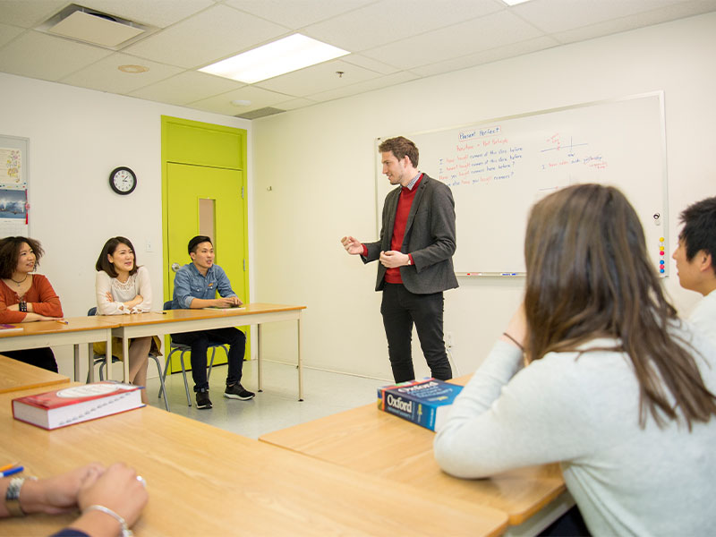 vanwest-college-small-vanwest-vancouver-9