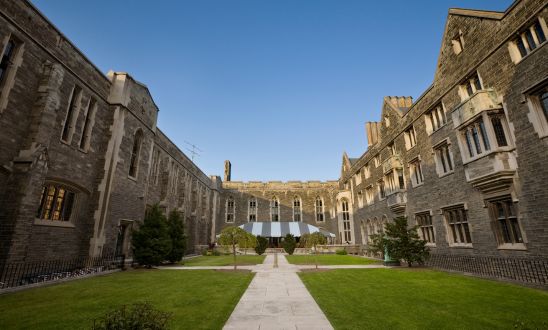 多倫多大學4